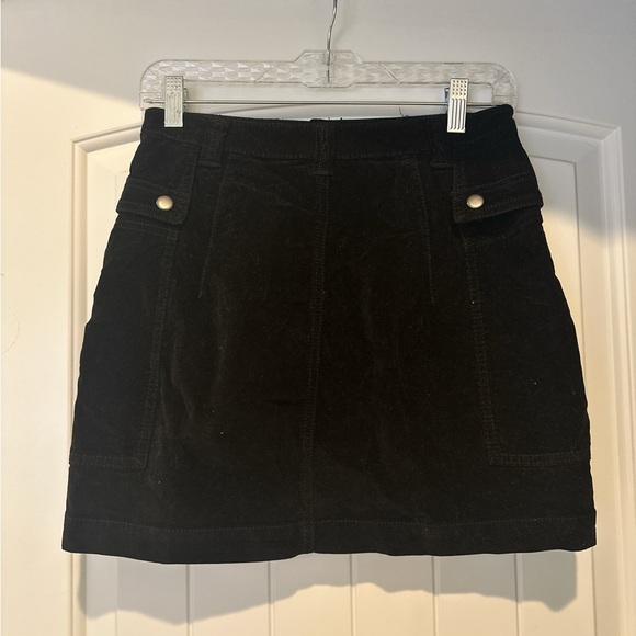 Abercrombie Velvet Mini Skirt - Picture 3 of 3